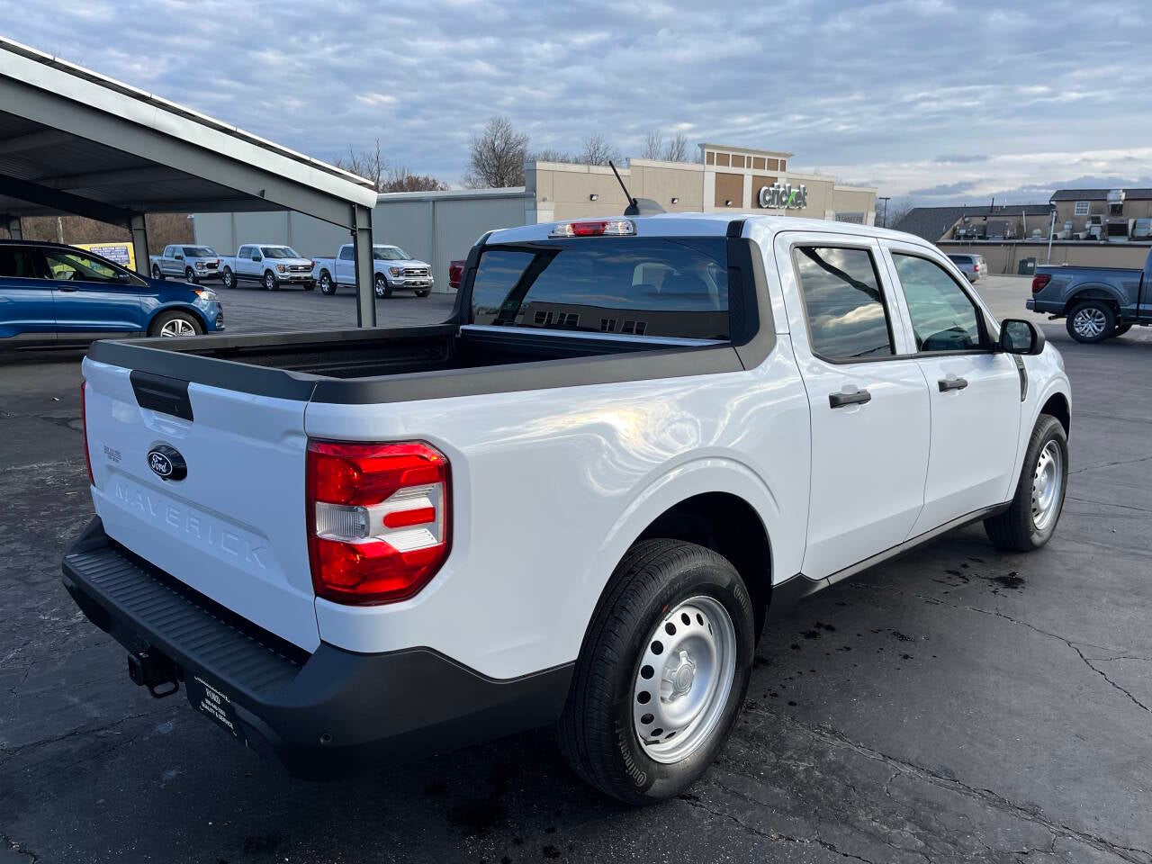 2025 Ford Maverick XL AWD 4dr SuperCrew 4.5 ft. SB