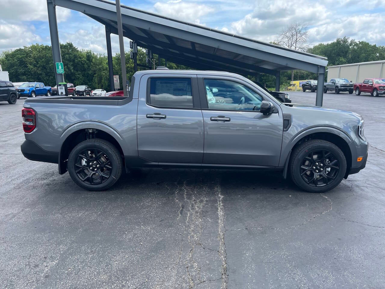 2026 Ford Maverick Lariat AWD 4dr SuperCrew 4.5 ft. SB